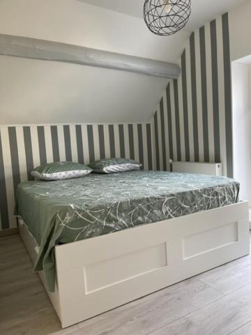 Hébergement de vacances Maison Les Sablons-fontainebleau-moret Sur Loing *